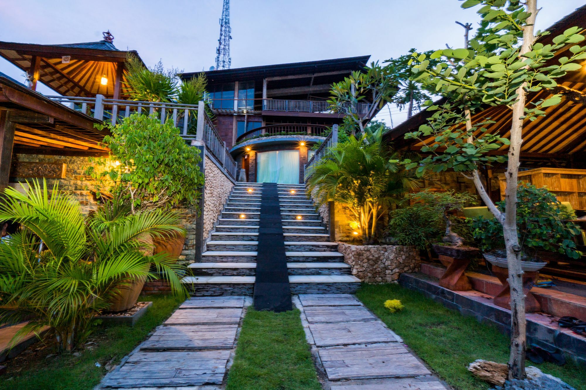 Jenggala Hill Nusa Lembongan Exterior foto